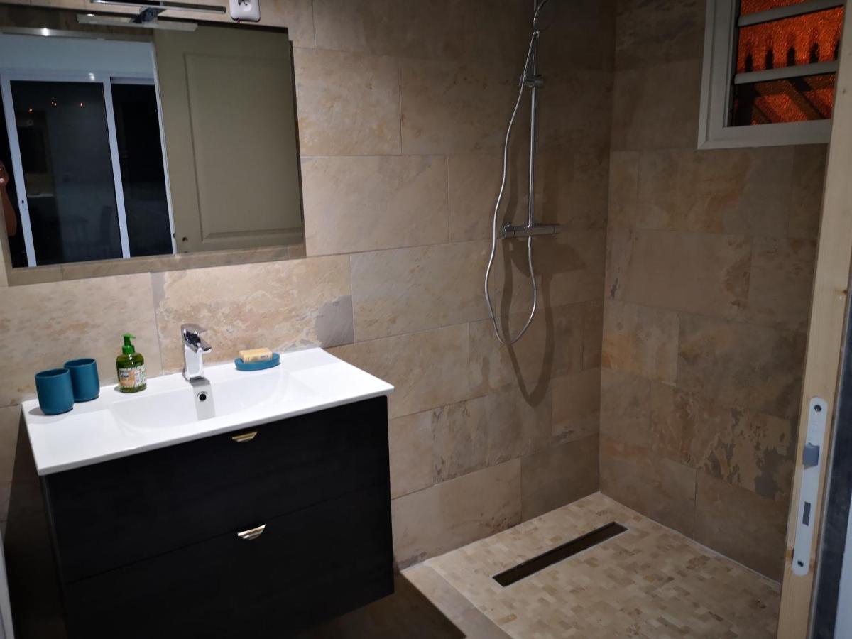 Appartement Saint Gilles Les Bains מראה חיצוני תמונה